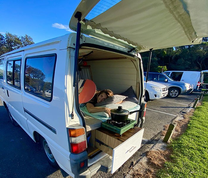 Belén viviendo en una van en Australia